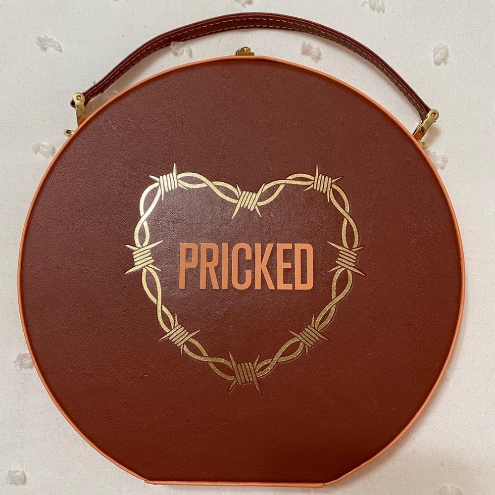 Jeffree Star Pricked palette